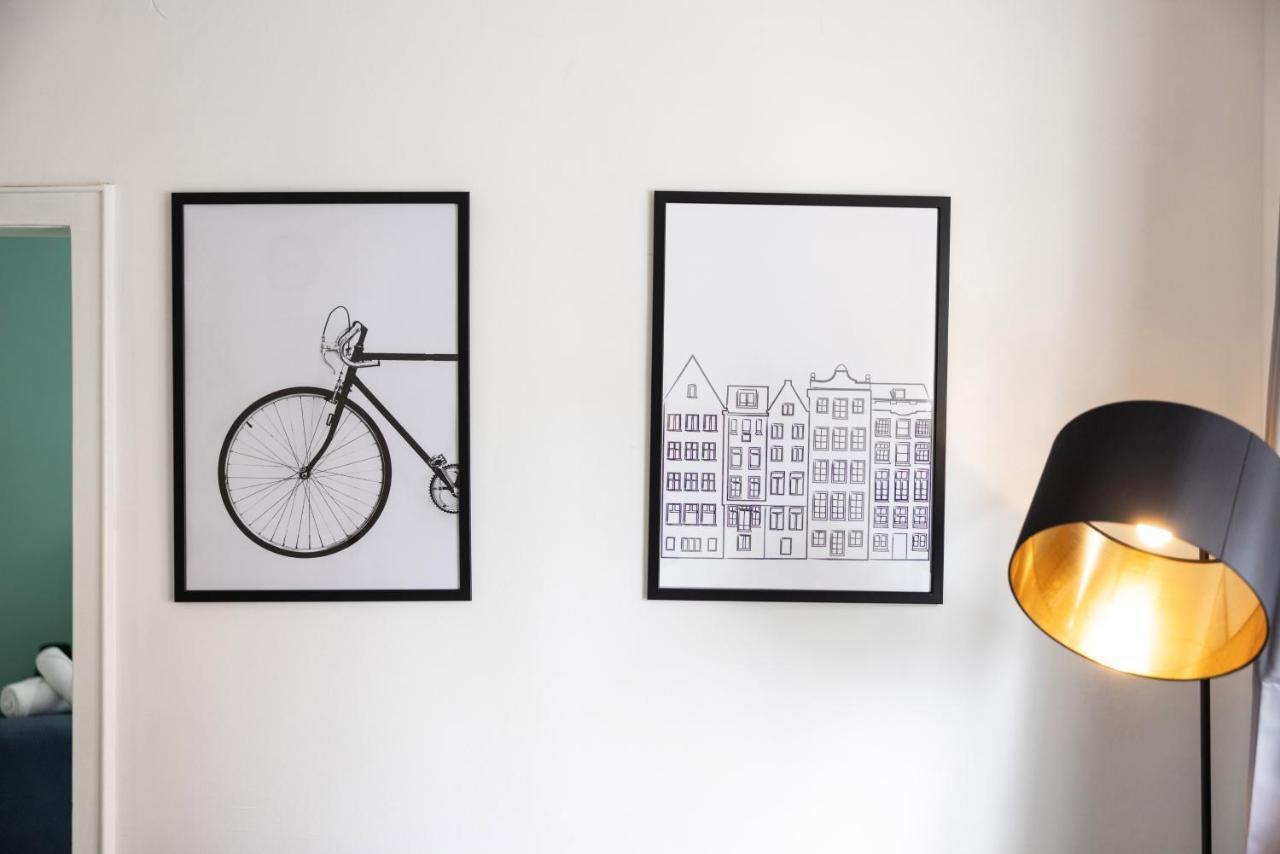 Perfekt Fuer 2! Wifi/ Netflix Apartment Дуйсбург Екстериор снимка