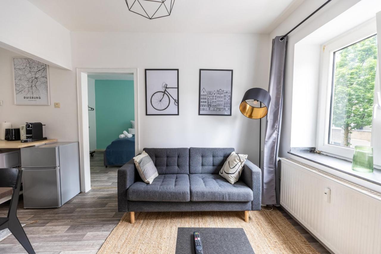 Perfekt Fuer 2! Wifi/ Netflix Apartment Дуйсбург Екстериор снимка