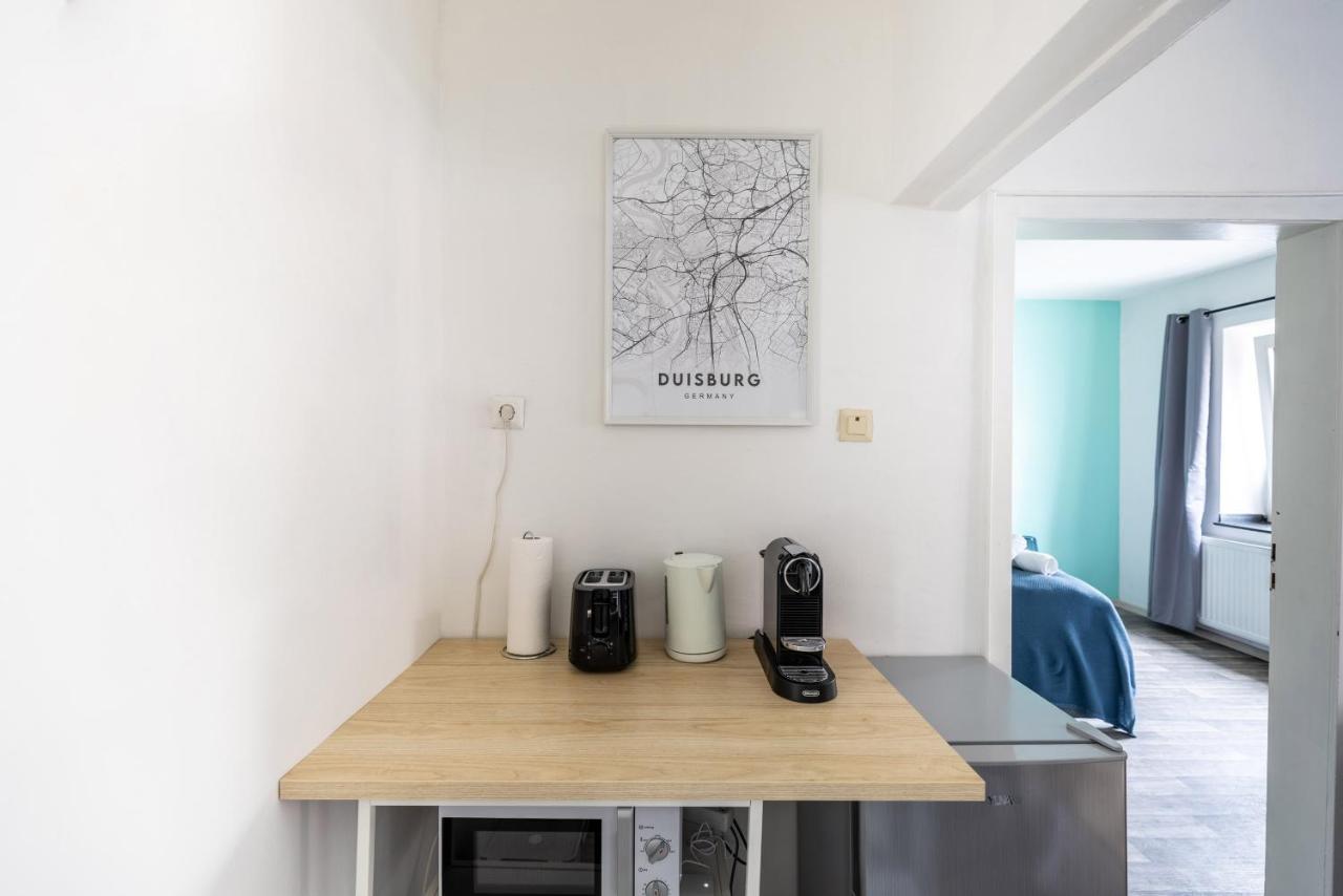 Perfekt Fuer 2! Wifi/ Netflix Apartment Дуйсбург Екстериор снимка